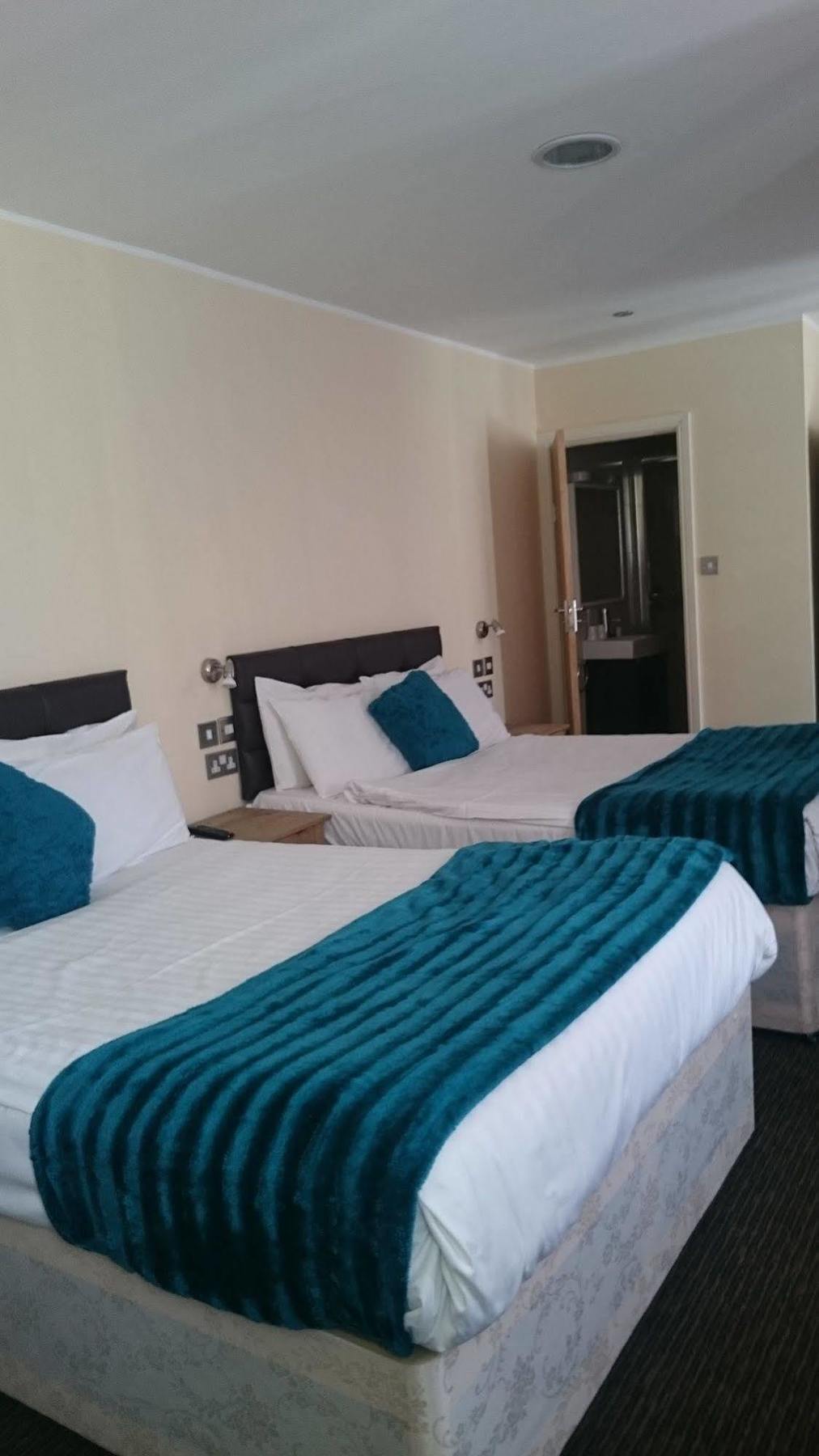 Elsinore Hotel 2*